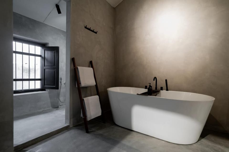 Heritage Villa by Aayu Bed and Breakfast in George Town