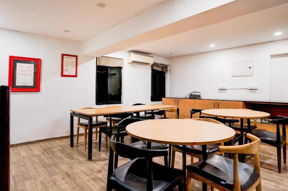 Townhouse Nagpur Railway Station formerly Orient Avenue Hotel in Maharashtra