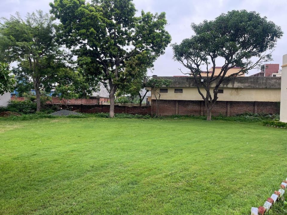 The Mehrotra Resort ,Near Ram Temple Hotel in Uttar Pradesh