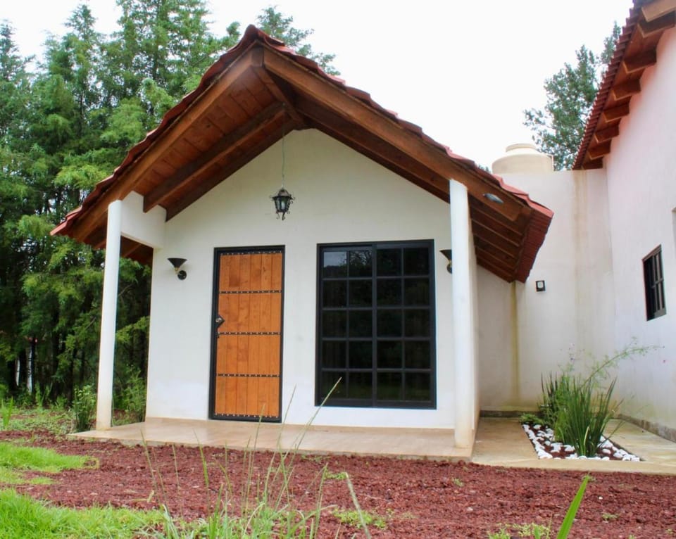 Cabañas La Victoria By GEstores Vacation rental in Hidalgo, Mexico