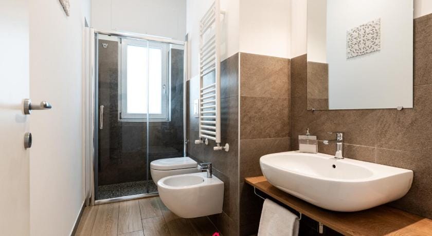 Barirooms - Carulli Suites Bed and Breakfast in Bari