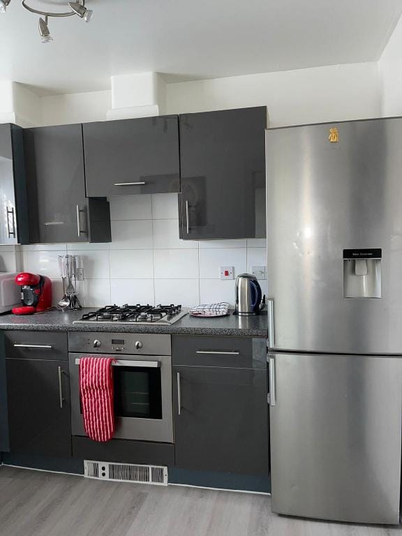 Crescent 2 beds Apartment Apartment in Ilford