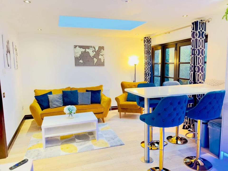 Fairy Meadows Hideaway Hotel in Huntingdonshire District