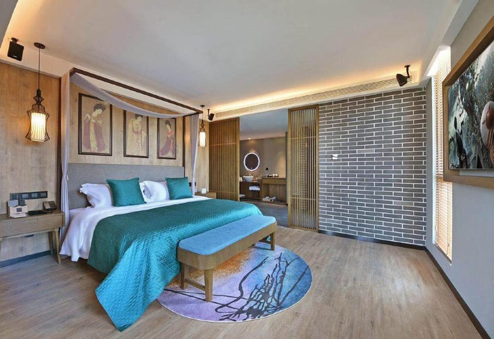 Mehood Lestie, Xi'an Jiaotong University Xijing Hospital Changle Park Hotel in Xian