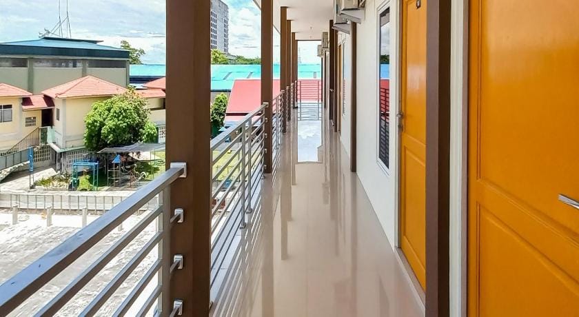 FARAH Homestay Syariah Mitra RedDoorz Hotel in West Sumatra, Indonesia