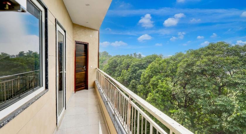 Hotel O SUNSHINE Hotel in Delhi