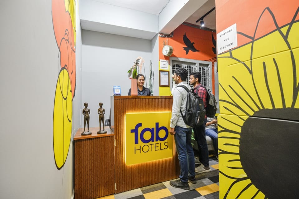 FabHotel VK Luxury Room's - Nr UMCC Shahpur, Jeedimetla Hotel in Hyderabad