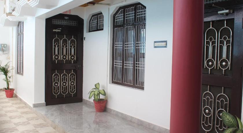 Shri Narayanam Guest House and Home Stay Bed and Breakfast in Nepal