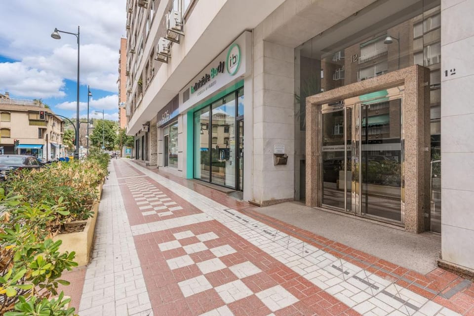 Luxury Suite Reino de Granada Apartment in Granada
