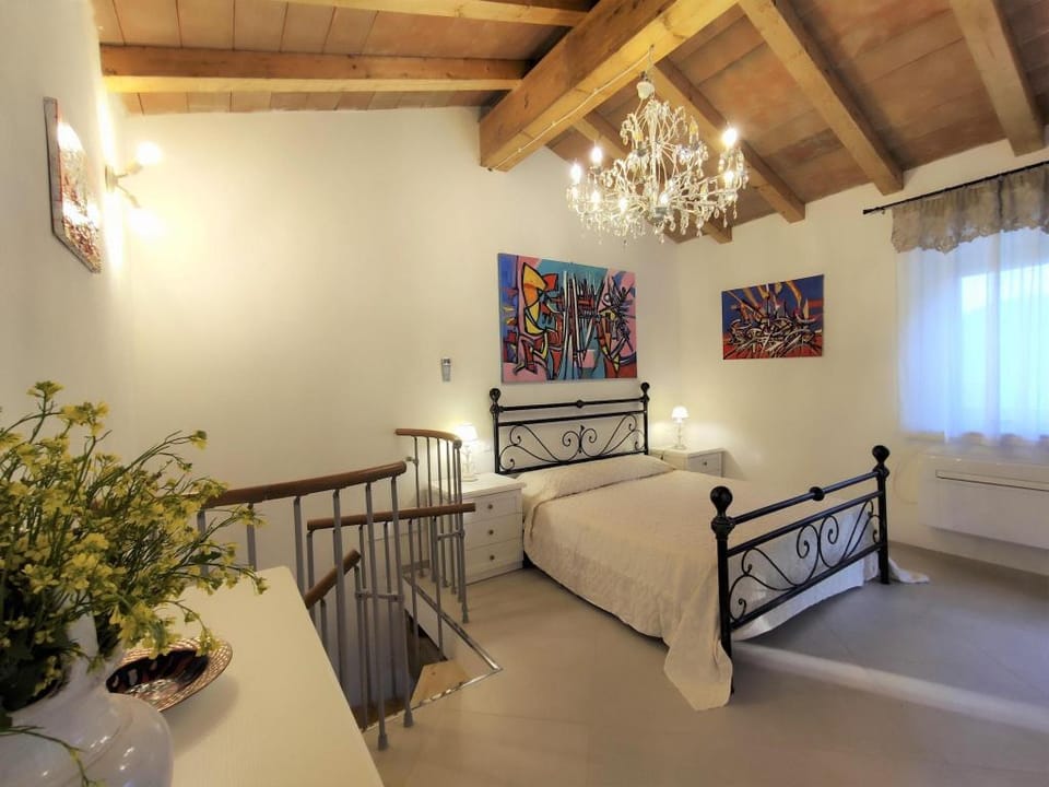 New Tuscan Villa with Pool Villa in Tuscany