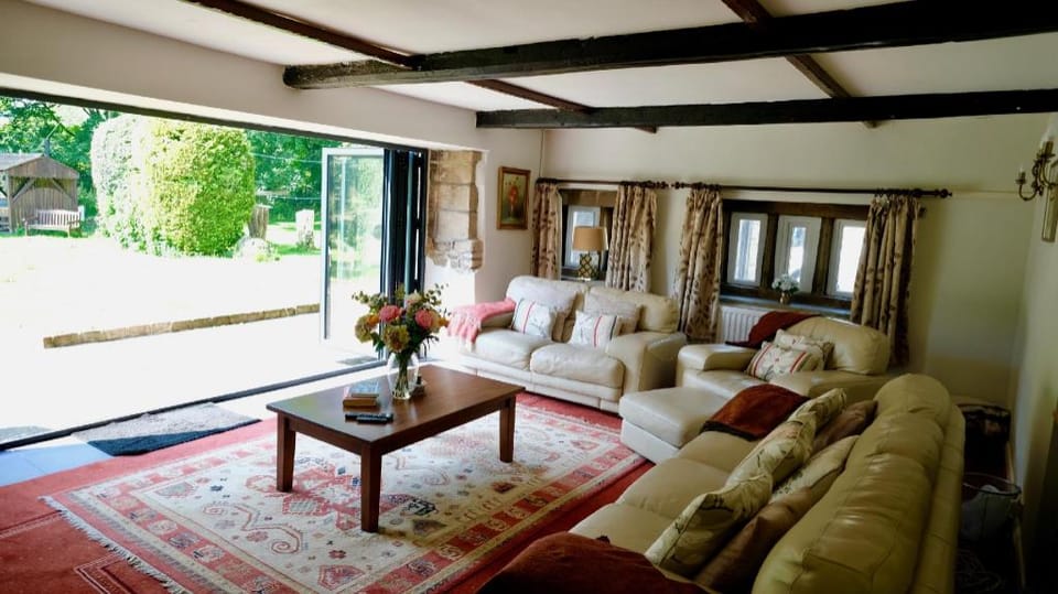 Brookhouse Grange Hotel in Calderdale