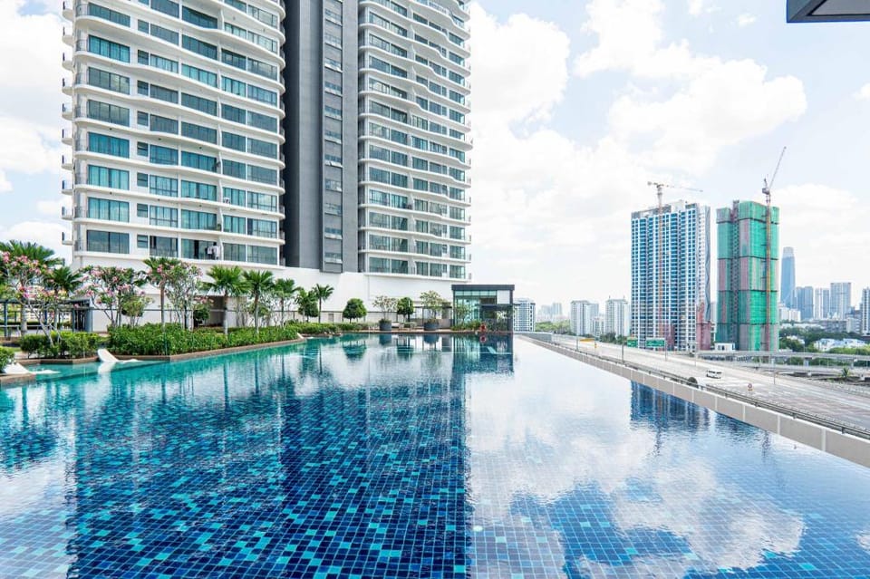 Datum Jelatek Residence by Airhost Hotel in Kuala Lumpur City