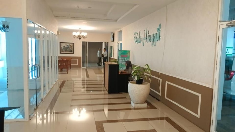 PLUM Dreamscape Bale Hinggil Hotel in Surabaya