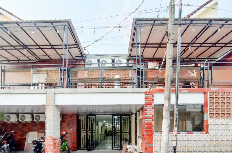VIP Co-Living Syariah near Univ. Muhammadiyah Purwokerto RedPartner Hotel in Indonesia