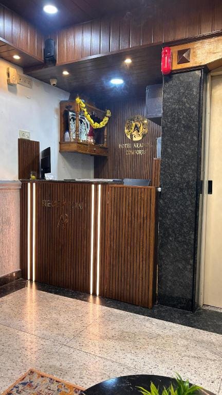 Aradhya Comforts - MG Road Hotel in Bengaluru