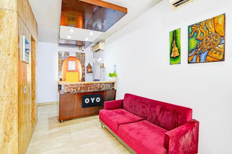 Super Townhouse Le Grand Hotel in New Delhi