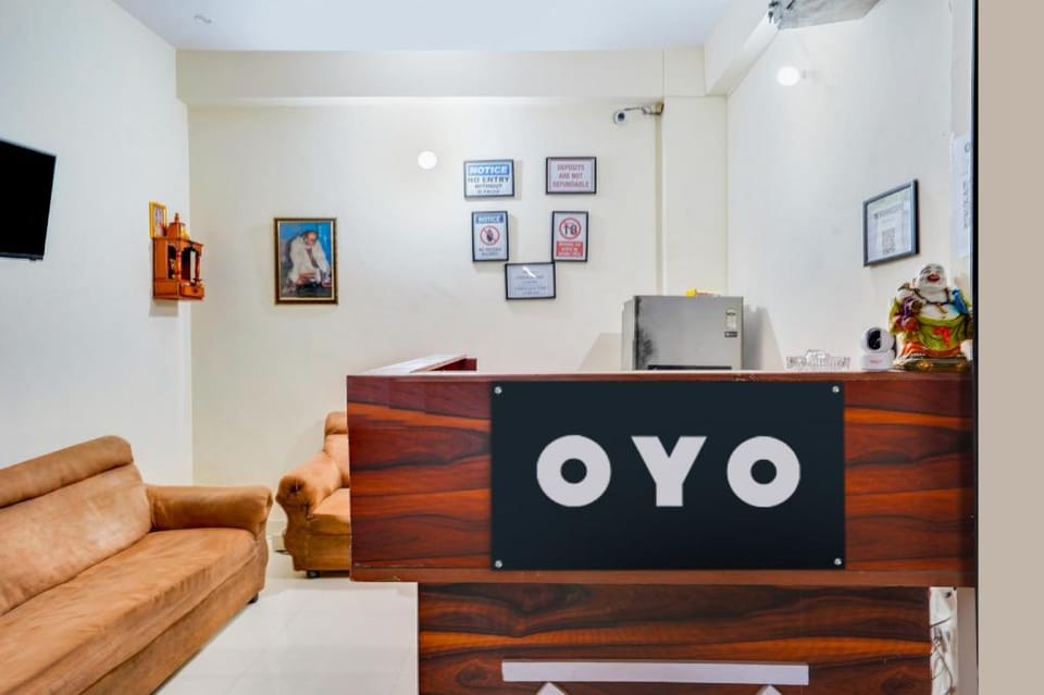 Hotel O YATRA INN Hotel in Noida