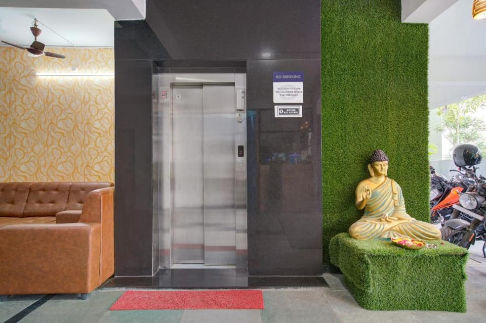 Botanica Luxury Living Space, Gachibowli, Hyderabad Hotel in Hyderabad