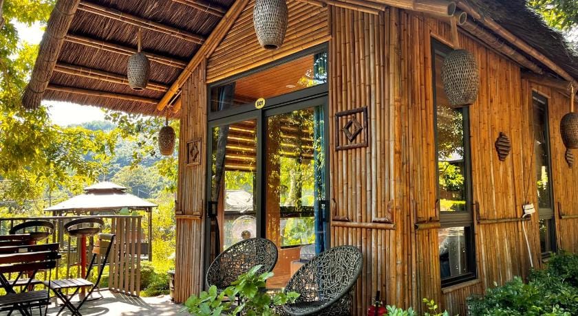 FarmStay Nonego - Sapphire Hill Resort Farm Stay in Laos