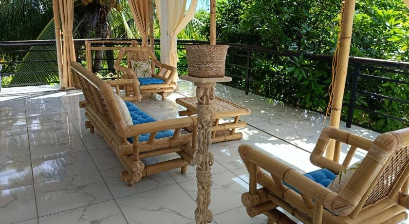 Skylodge B&B Hotel in Bali