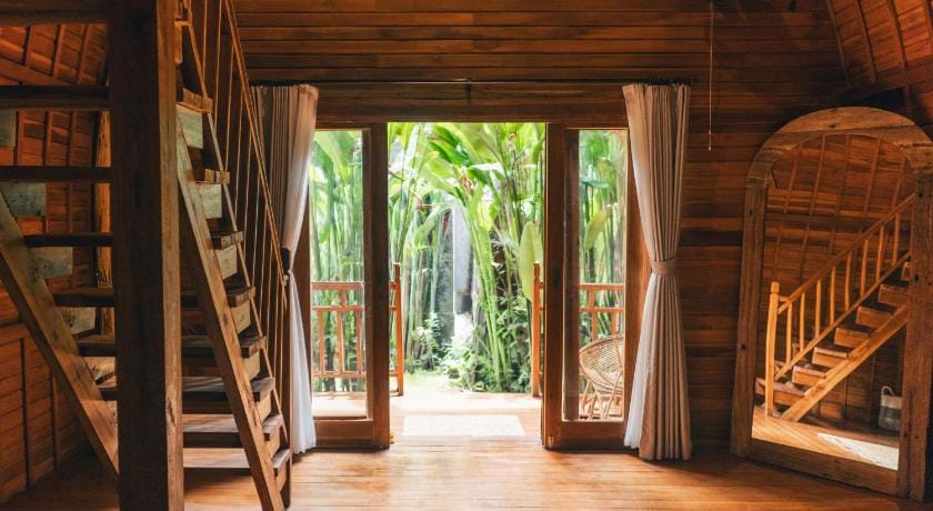 Lumeria Yoga Bed and Breakfast in Ubud