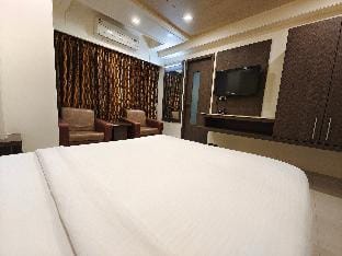 the vraj hotel Apartment in Gujarat