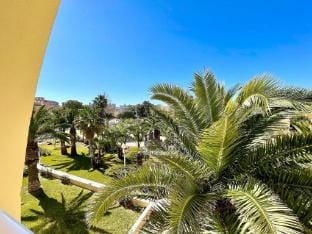 Apartment in Roquetas near the Beach Apartment in Roquetas de Mar