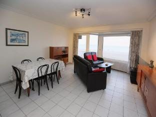 Beachfront Bliss in Style Apartment in Middelkerke