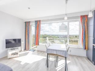 Studio on the 5th floor with a beautiful view Apartment in Middelkerke