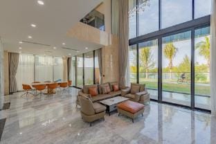 LUCKY VILLA Apartment in Hoa Hai