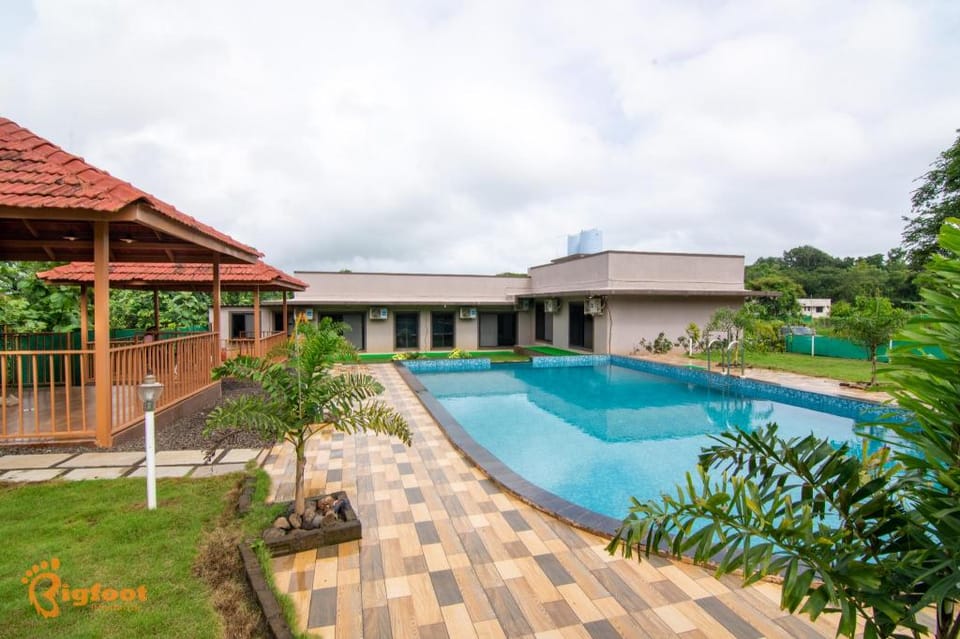 hill resort Hotel in Maharashtra