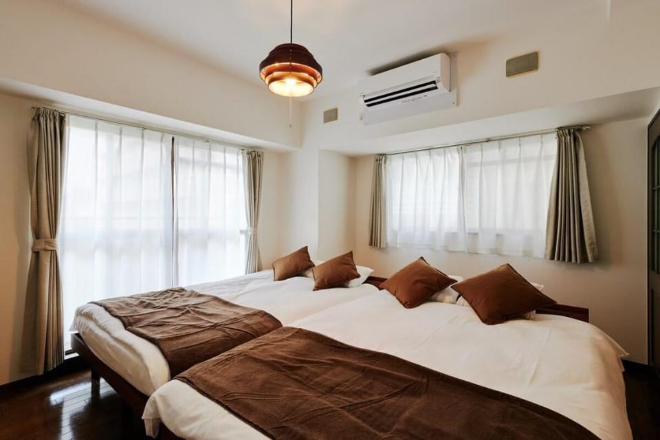 15m Dotonbori / 35m USJ / Direct to Umeda (XS56) Apartment in Osaka