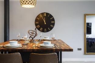 Large Duplex Penthouse Apartment Vacation rental in Bradford