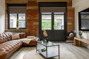 Exclusive Penthouse- 85" Huge TV Vacation rental in Bradford