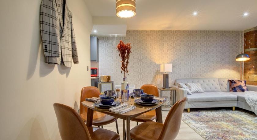 Stylish 'New York Loft'  2 Bed Apartment Apartment in Bradford