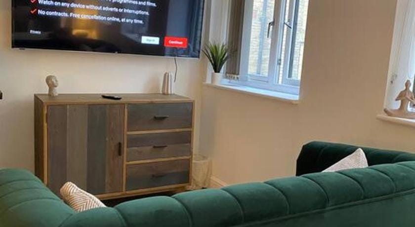 Brand New Property - Bradford City Centre Apartment in Bradford