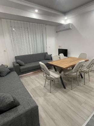 Tarihi konum garden floor merkez old town Apartment in Antalya