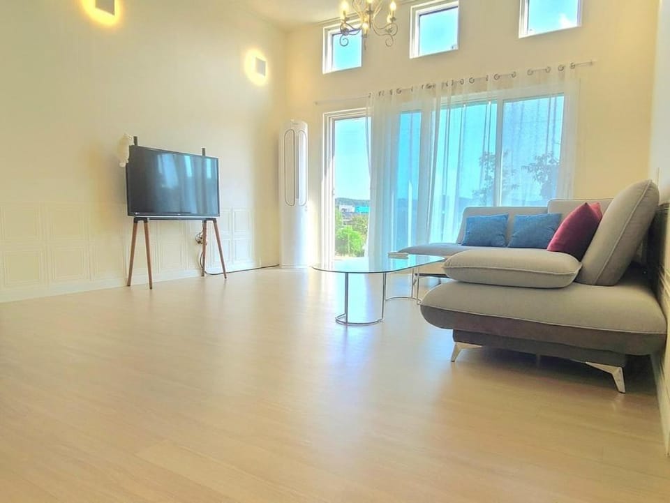 Gangneung stay here Bed and Breakfast in South Korea