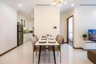 1BR Vinhome Central Park Apartment in Ho Chi Minh City