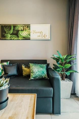 5 star Pattaya high FL Apartment in Pattaya City