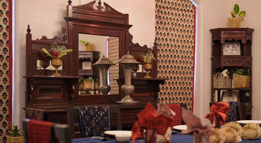 juSTa Diwans Bungalow Hotel in Ahmedabad