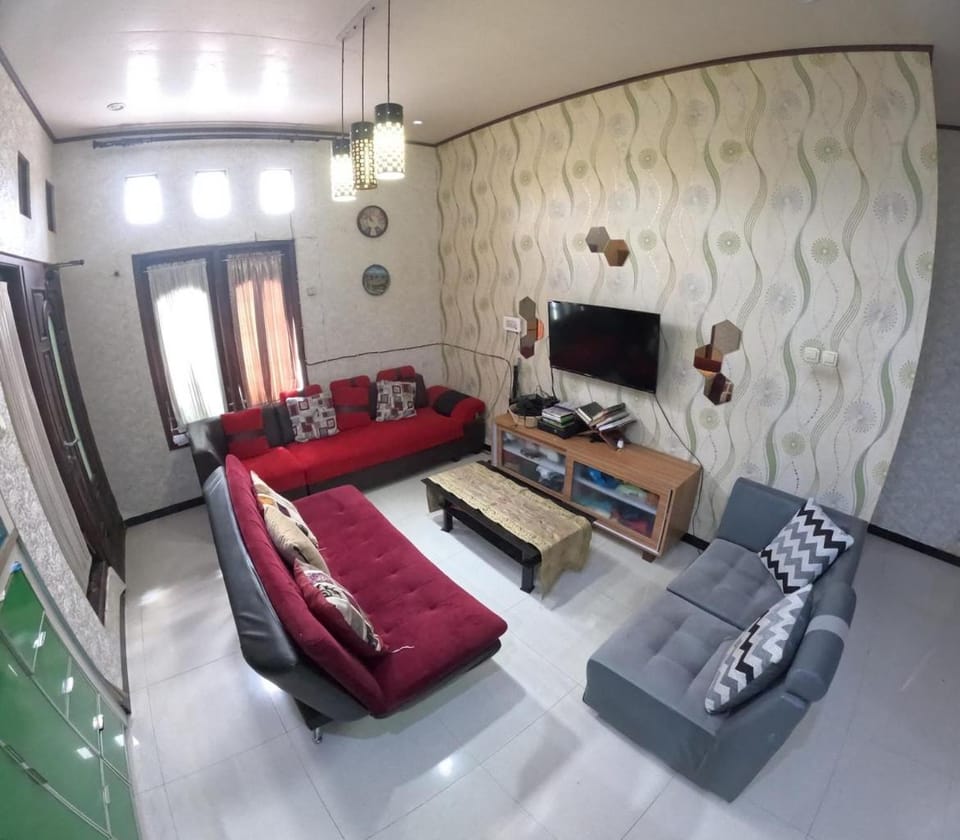 Omah Wirokerten Syariah Homestay Jogja Vacation rental in Special Region of Yogyakarta