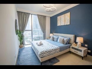 Cozy Haven 1BR Downtown - Burj Khalifa LED View Vacation rental in Dubai