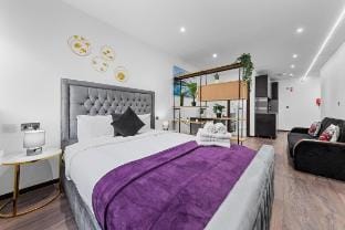 Bright Studio Retreat in Golders Green Apartment in London Borough of Camden