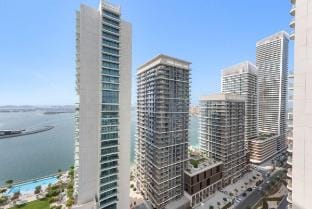 Silkhaus 1BDR with Private Beach | Marina Vista Apartment in Dubai
