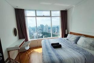 Vortex Suites KLCC 2BR 4pax - Chinese Host Vacation rental in Federal Territory of Kuala Lumpur