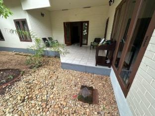 Mango Tree Villa Deluxe King Room Vacation rental in Kochi