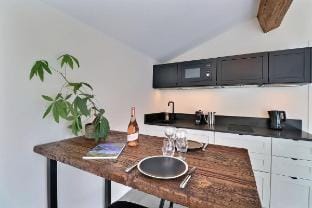 La Cabane du Cap - 3 étoiles - Spa - Parking  Vacation rental in Aix-en-Provence