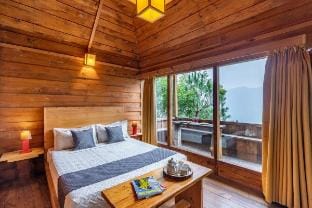 Alaya Stays  Tree House -Suro Woodbine Chalet Vacation rental in Himachal Pradesh