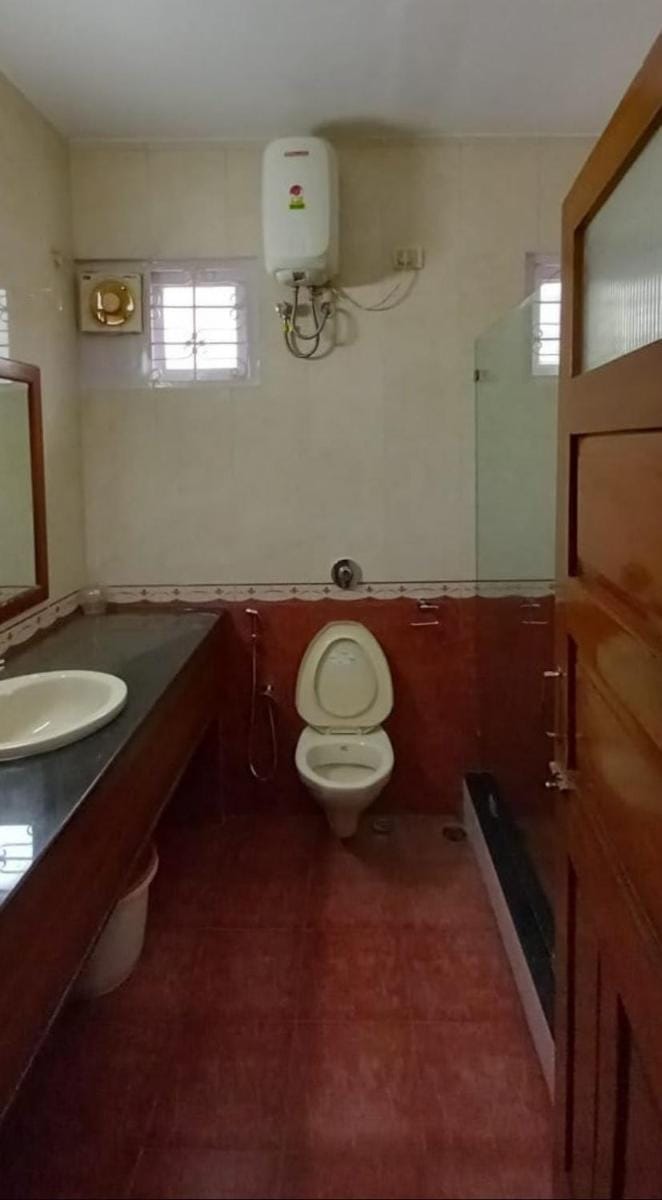 Lake View Family home, 2bhk Miramar, Panjim, Goa Apartment in Goa, India